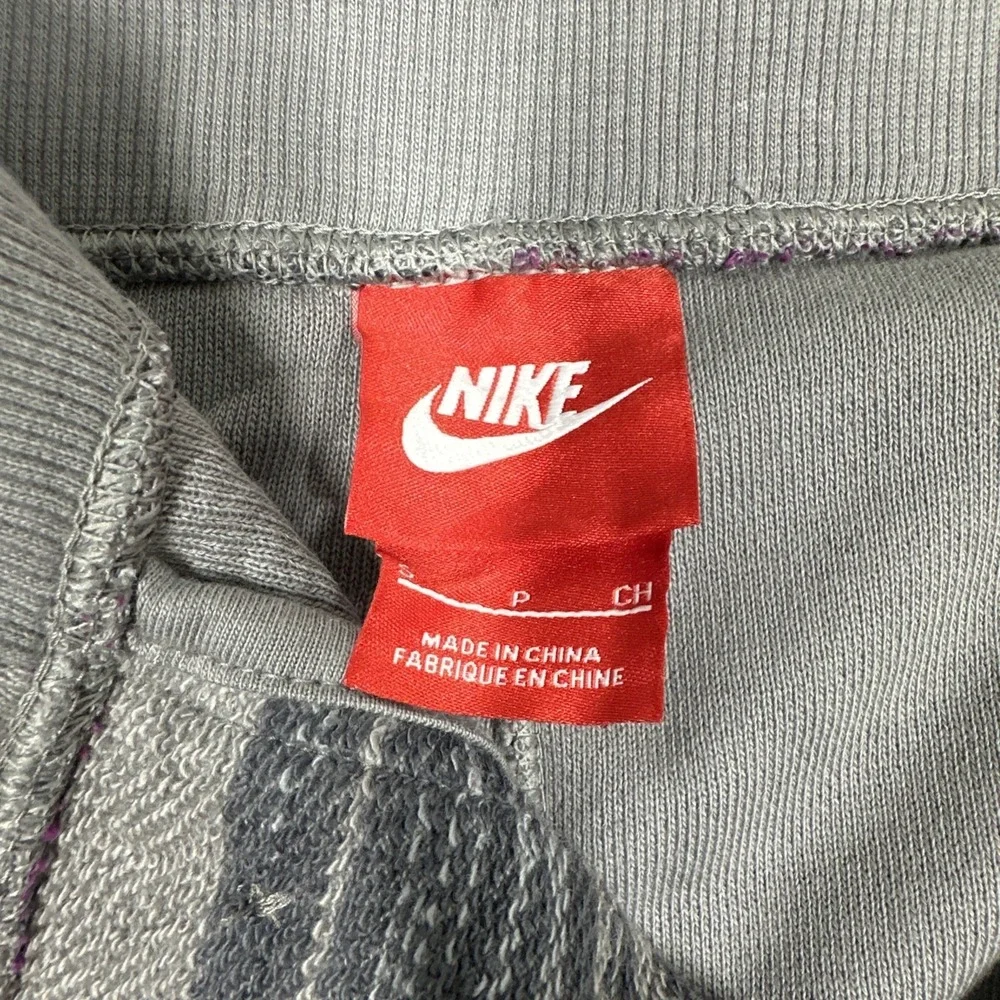 Nike FC Shorts Men's Small Grey Purple Striped Athletic Drawstring French Terry